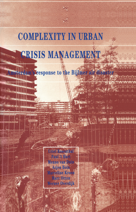 COMPLEXITY IN URBAN CRISIS MANAGEMENT