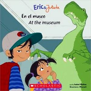 EN EL MUSEO/AT THE MUSEUM (ERIC & JULIETA)