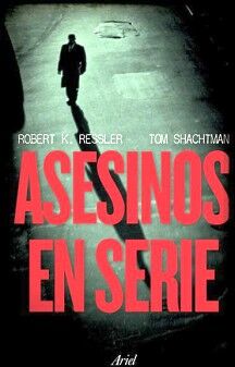 ASESINOS EN SERIE