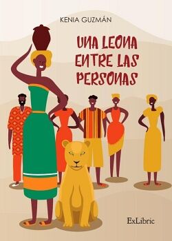 UNA LEONA ENTRE LAS PERSONAS